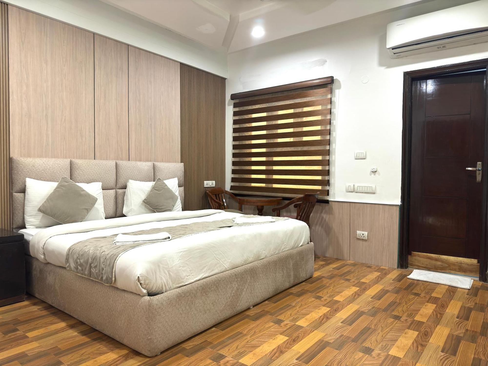Hotel The Daanish Residency - Karol Bagh New Delhi Luaran gambar